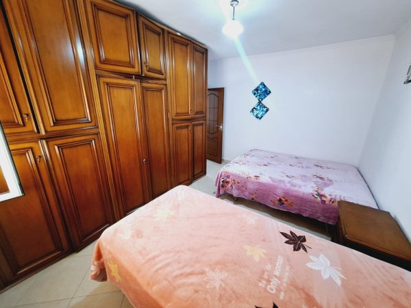 Tirane, jepet me qera apartament 2+1 Kati 4, 75 m² 450 € (rruga fortuzi)