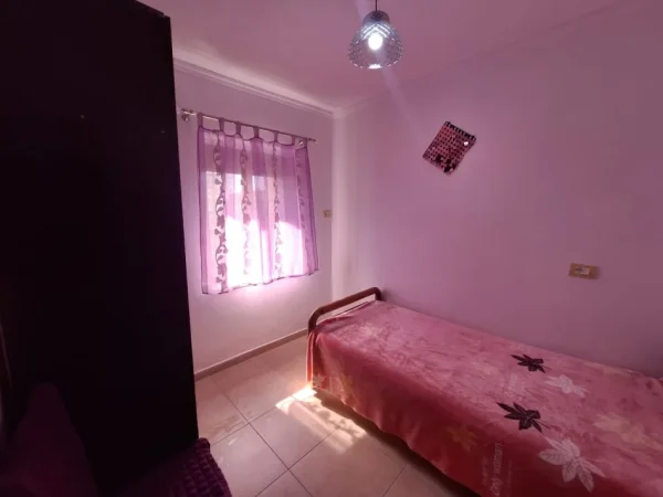 Tirane, jepet me qera apartament 2+1 Kati 4, 75 m² 470 € (rruga fortuzi)