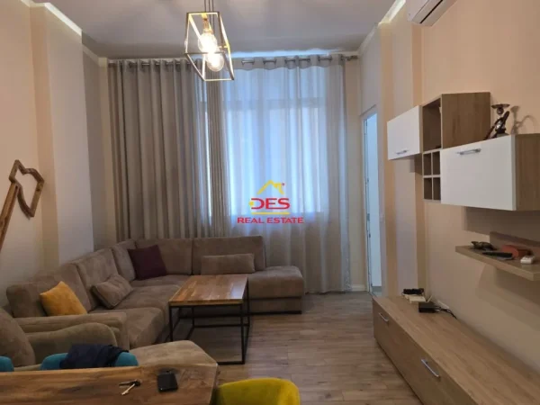Tirane, shitet apartament 2+1+Ballkon Kati 2, 103 m² 155.000 €