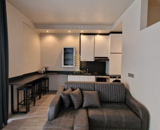 Tirane, jepet me qera apartament 1+1+Ballkon Kati 2, 50 m² 600 € (Pranë Kopshtit Zoologjik)