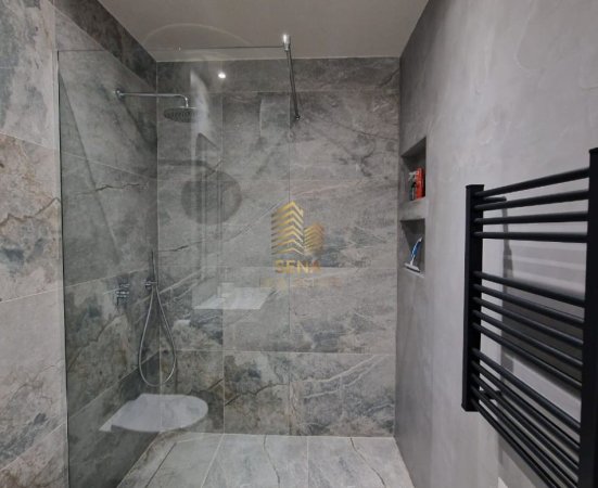 Tirane, jepet me qera apartament 1+1+Ballkon Kati 2, 65 m² 700 € (Pranë Kopshtit Zoologjik)