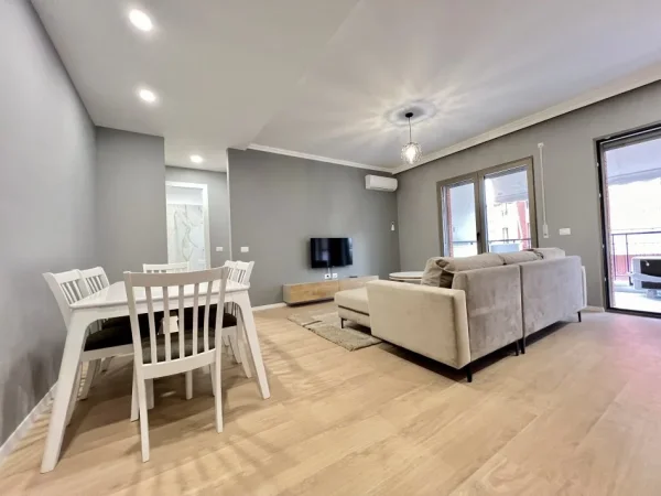 📣 QERA SUPER Apartment 1+1 Me Post Parking📍Kompleksi "Delijorgji" 🛣️ Rruga e "Kavajes" ✨