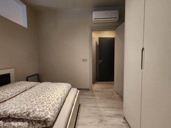 Jepet me Qira: 1+1+ Ballkon || 📌Liqeni Artificial, Vija e pare pallati Swan || Hera e pare me Qera || 600€/ Muaji