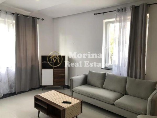 Tirane, jepet me qera apartament 2+1 Kati 1, 85 m² 500 € (Brryli)