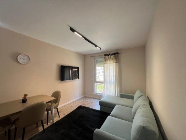 Tirane, jepet me qera apartament 1+1+Ballkon Kati 1, 67 m² 600 € (ali demi)