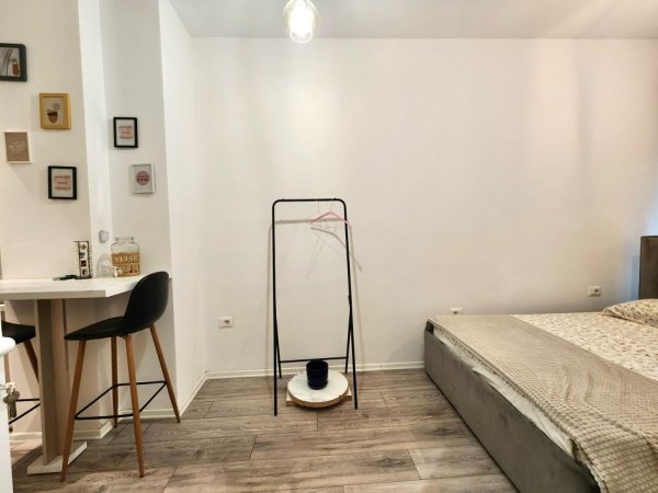 Studio Ap (30m²) 📍 Kompleksi Mangalem - Ali Dem | k2 - e Mobiluar | me Cdo Pajisje + Dysheme PARKET
