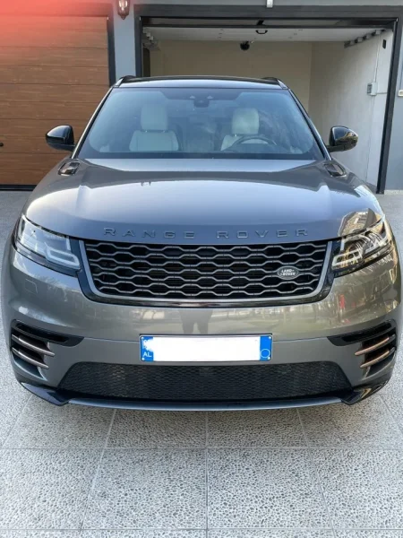 Fier, shitet SUV | Xhip Range Rover Velar Nafte, e argjendtë automatik Klima 140.000 km 36.000 €