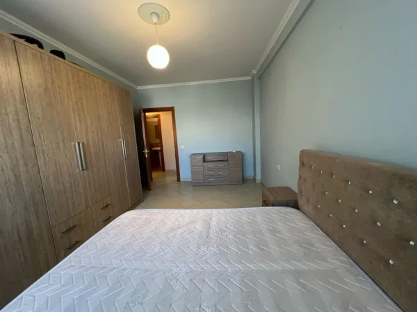 Tirane, shitet apartament 2+1+Ballkon Kati 1, 113 m²  € (Don Bosko)