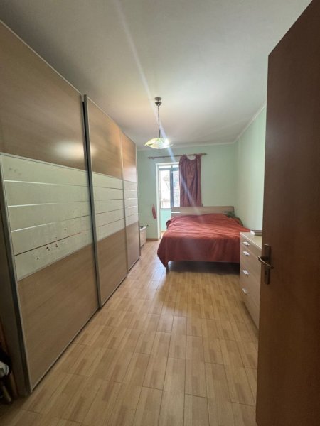 Tirane, shitet apartament 1+1+Ballkon Kati 4, 69 m² 175.000 € (Mbrapa Lsi pallatet mosckat)