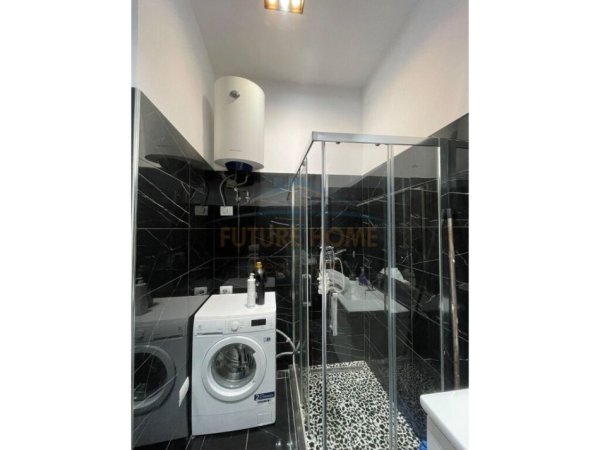 Tirane, jepet me qera apartament 2+1 Kati 9, 80 m² 900 € (Kompleksi Delijorgji)