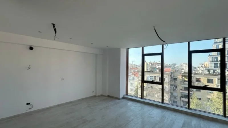 💥JEPET ME QIRA per  ZYRA GJITHE Kati 5 I NJE PALLATI TE RI  RRUGA E KAVAJES  2.400 €💥