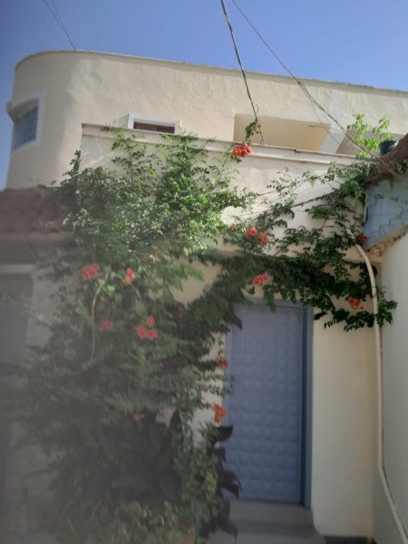 Vlore, jap me qera dhome ne plazh 1+1 Kati 1, 45 m² 20 € (Lungomare)
