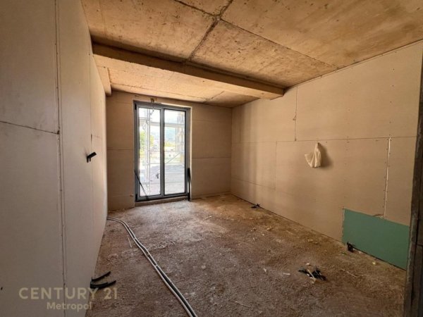 Tirane, shitet apartament Kati 1, 135 m² 242.000 € (Ali Demi Tirane)