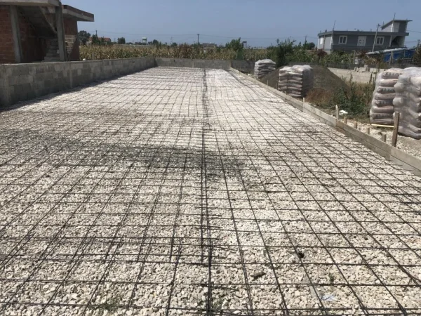 shes toke ne bregdet , 500 m² 45.000 € (Durres)
