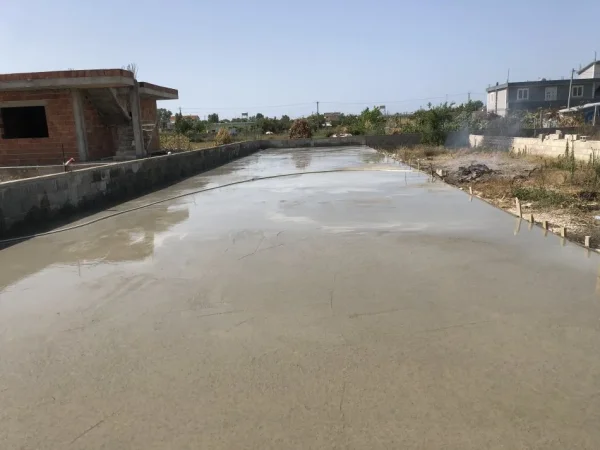 shes toke ne bregdet , 500 m² 45.000 € (Durres)