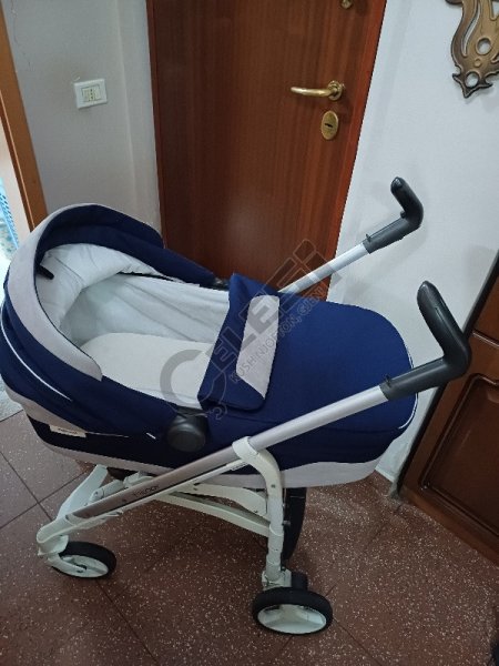 Tirane, shes Shitet karroce Inglesina 3 ne 1 _ 120 €