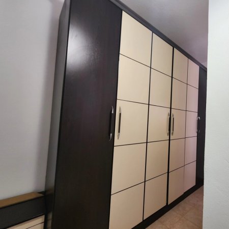 Durres, jepet me qera apartament 1+1 Kati 2, 68 m² 250 € (Lagjia 13 Plazh Durres perballe Hotel Adriatik)