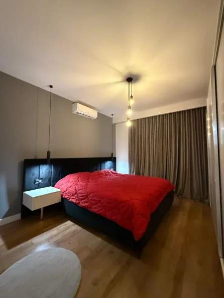 Tirane, jepet me qera apartament 1+1 Kati 11, 70 m² 700 € (Kika 2 ,Komuna e Parisit)