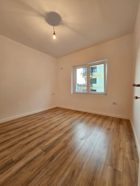 Tirane, shitet apartament 1+1 Kati 5, 44 m² 106.000 € (Mozaiku i Tiranes)