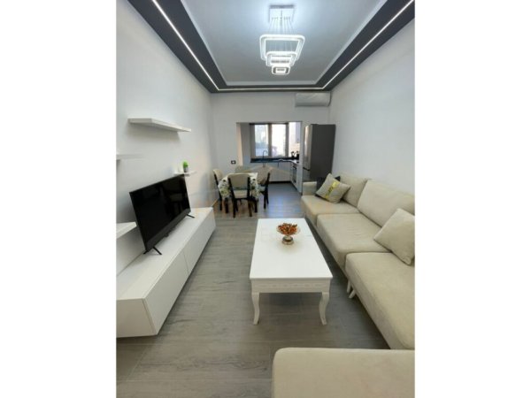 Tirane, shitet apartament 1+1+Ballkon Kati 3, 44 m² 98.000 € (Don Bosko)