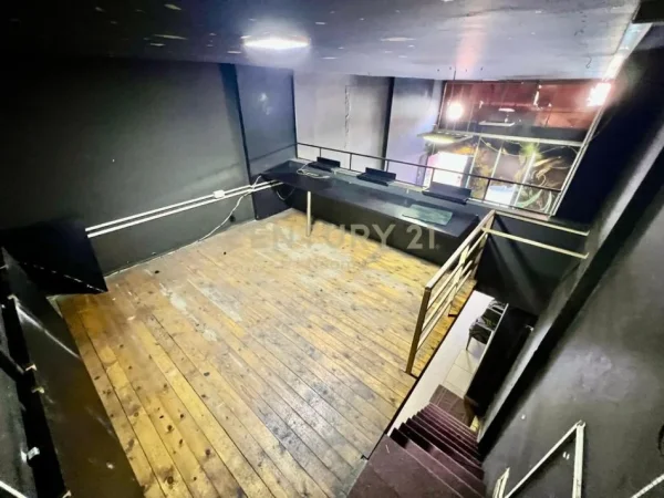 Tirane, shes ambjent biznesi Kati 0, 65 m² 149.000 € (Globe, Rruga e Kavajës)