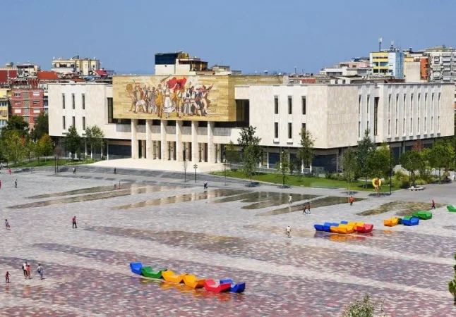 SHITET: Ultra Apartament 3+1+2wc/Depo & 2bllk, 📍 Qendër Residenca Skëndërbe Building - - Rruga Reshit Çollaku - Mundësi Dhe Blerje Parkimi *** 560,000€