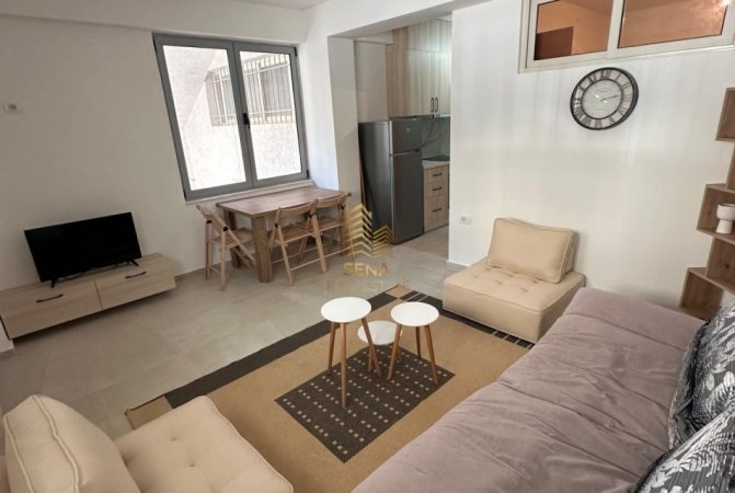 Tirane, jepet me qera apartament 1+1 Kati 1, 60 m² 350 € (Rruga Muhamet Deliu)