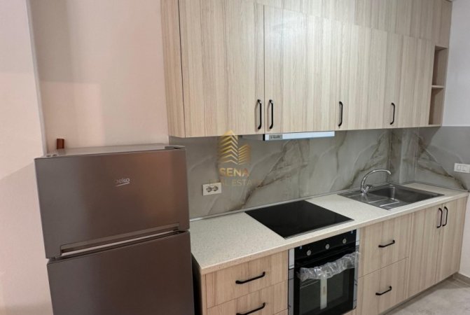 Tirane, jepet me qera apartament 1+1 Kati 1, 60 m² 350 € (Rruga Muhamet Deliu)