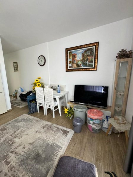 Tirane, shitet apartament 1+1+Ballkon Kati 5, 76 m² 140.000 € (Don Bosko, Pas Vizion Plus)