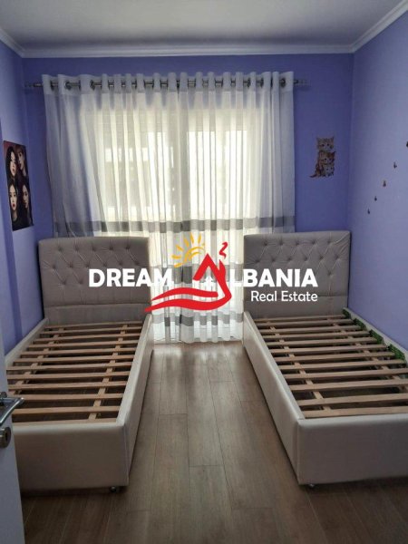 Tirane, shitet apartament 2+1 , 84 m² 108.000 € 