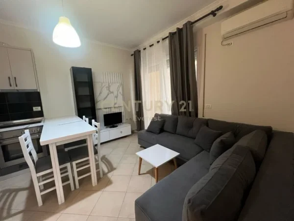 Tirane, jap me qera apartament 2+1 , 60 m² 500 € (Kodra e Diellit)
