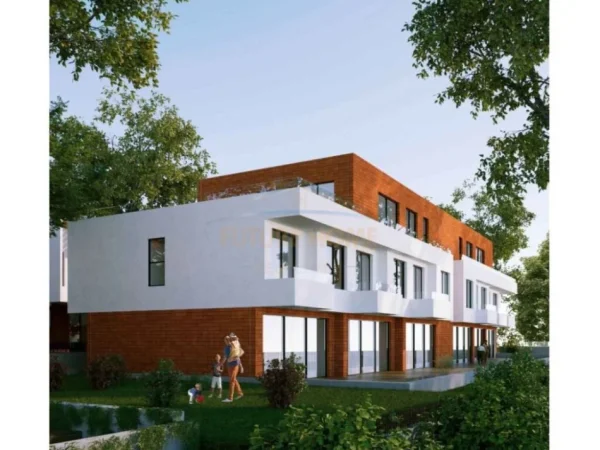 Tirane, shitet Vile 2+1 Kati 1, 533 m² 450.000 € (Rezidenca CUCI)