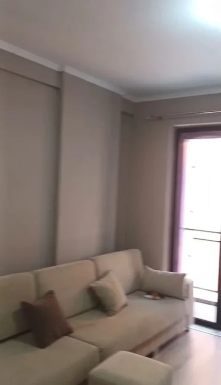Tirane, jepet me qera apartament 1+1 Kati 3, 70 m² 450 € (Astir , Prane Green City)