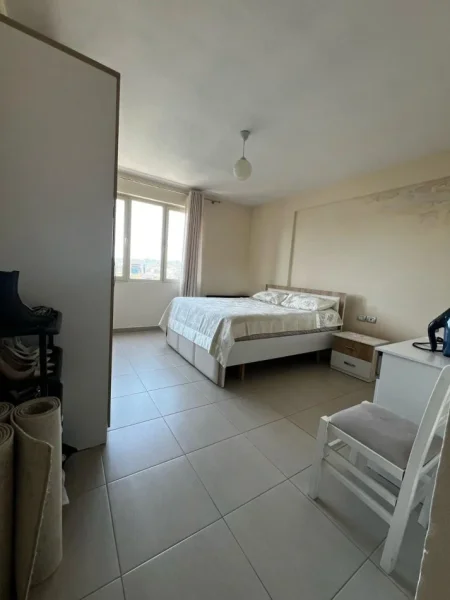 Tirane, shitet apartament 2+1+Aneks+Ballkon Kati 5, 112 m² 135.000 € (laprake)