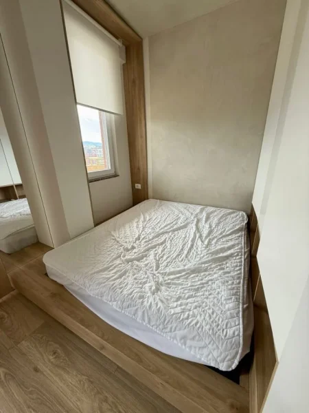 Tirane, jepet me qera apartament 1+1+Aneks+Ballkon Kati 7, 50 m² 500 € (Astir te Hotel Granda)