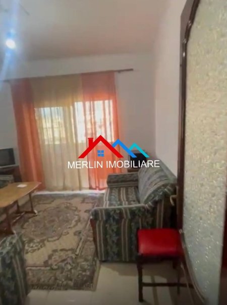 Tirane, jepet me qera apartament 1+1+Ballkon Kati 4, 54 m² 350 € (RRUGA ARKITEKT KASEMI)