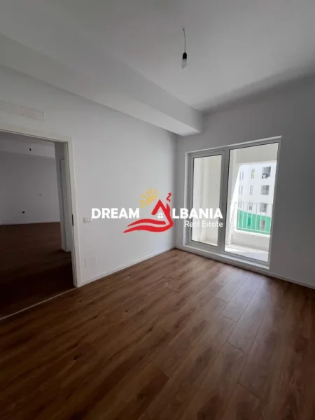 Tirane, shitet apartament 1+1 , 60 m² 100.000 € 
