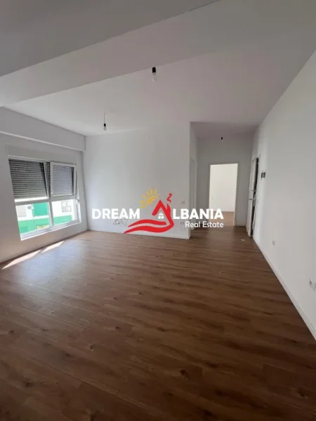 Tirane, shitet apartament 1+1 , 60 m² 100.000 € 