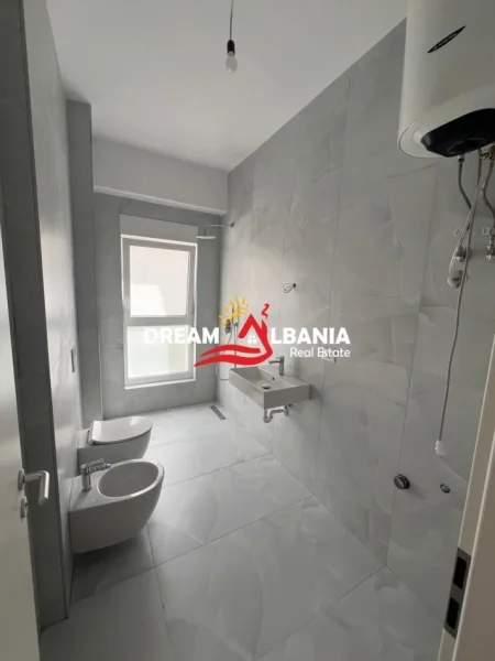 Tirane, shitet apartament 1+1 , 60 m² 100.000 € 