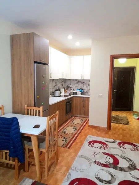 Tirane, jepet me qera apartament 2+1+Aneks+Ballkon Kati 3, 90 m² 400 € (Bulevardi Migjeni)