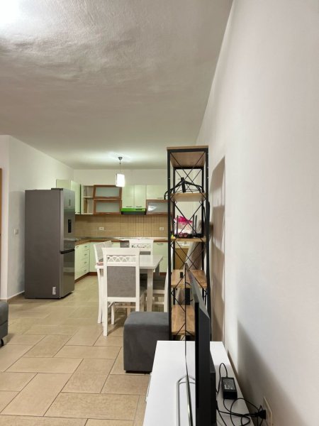 Tirane, jepet me qera apartament 2+1+Ballkon Kati 7, 100 m² 600 € (ZEF JUBANI)