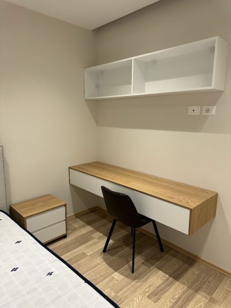 Tirane, jepet me qera apartament 1+1 Kati 4, 68 m² 500 € (Don bosko)