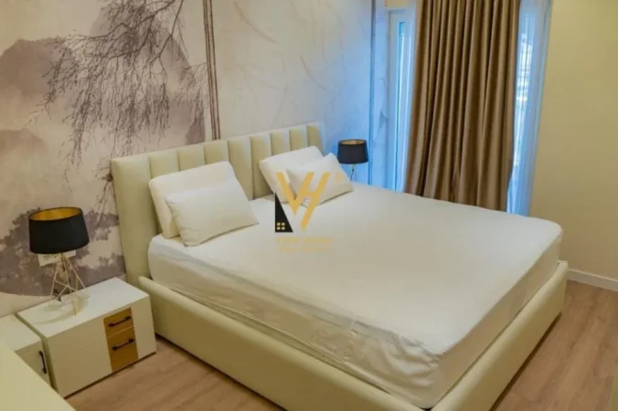 Tirane, jepet me qera apartament 2+1+Ballkon Kati 2, 126 m² 900 € (KODRA E DIELLIT 2)