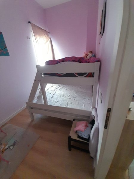 Tirane, jepet me qera apartament 2+1+Ballkon Kati 2, 80 m² 400 € (FRESK)