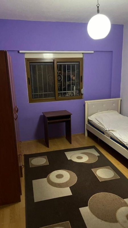 Tirane, jepet me qera apartament 2+1+Ballkon Kati 4, 95 m² 600 € (Ibrahim Kodra)