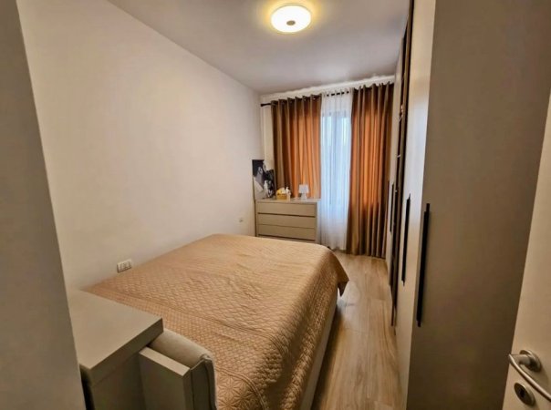 Tirane, jepet me qera apartament 1+1 Kati 8, 70 m² 550 € (Don bosko)