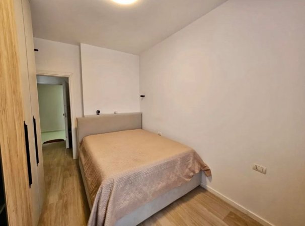 Tirane, jepet me qera apartament 1+1 Kati 8, 70 m² 550 € (Don bosko)
