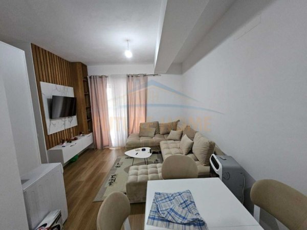 Tirane, shitet apartament 2+1 Kati 1, 73 m² 115.000 € (ALI DEM KOMPLEKSI KAIMI)