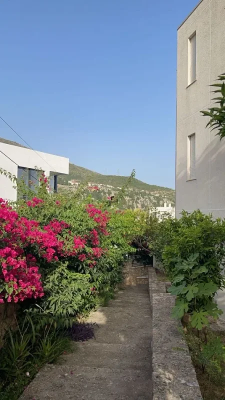 Vlore, shitet apartament 1+1+Ballkon Kati 1, 70 m² 200.000 € (DHERMI)