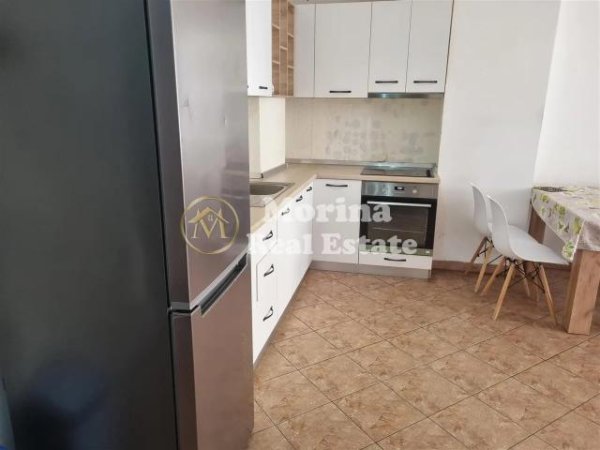 Tirane, jepet me qera apartament 2+1 Kati 5, 90 m² 460 € (Astir- prane Artistit)
